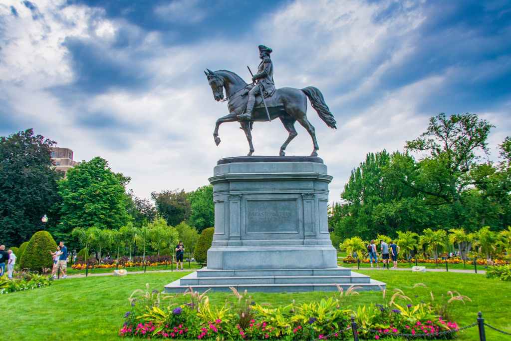 Exploring the Best Boston Common Attractions: A Guide to Unforgettable Experiences